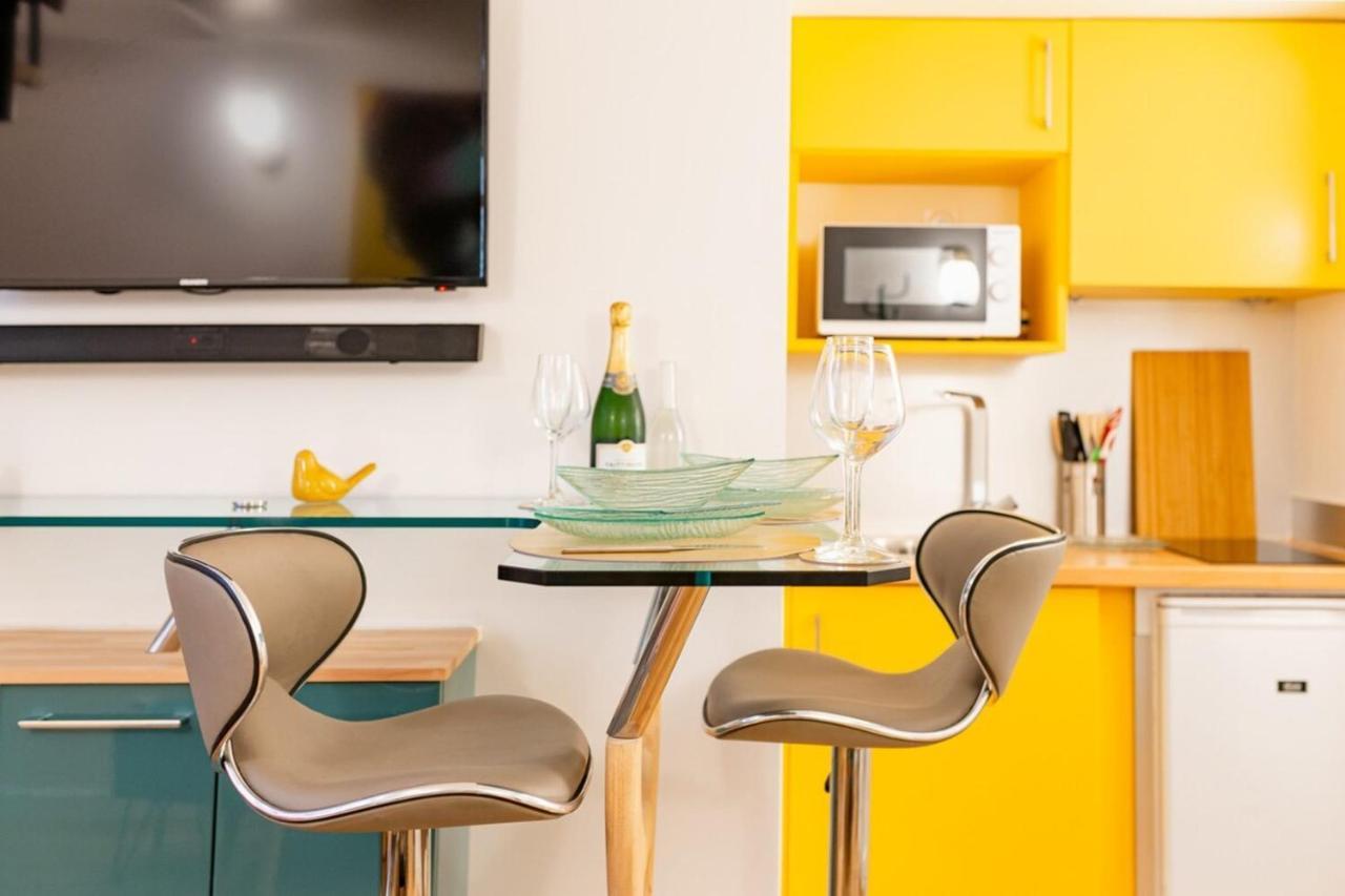 סן-אטיין Beige Hospitalite - Elia Love Loft Centre Ville מראה חיצוני תמונה